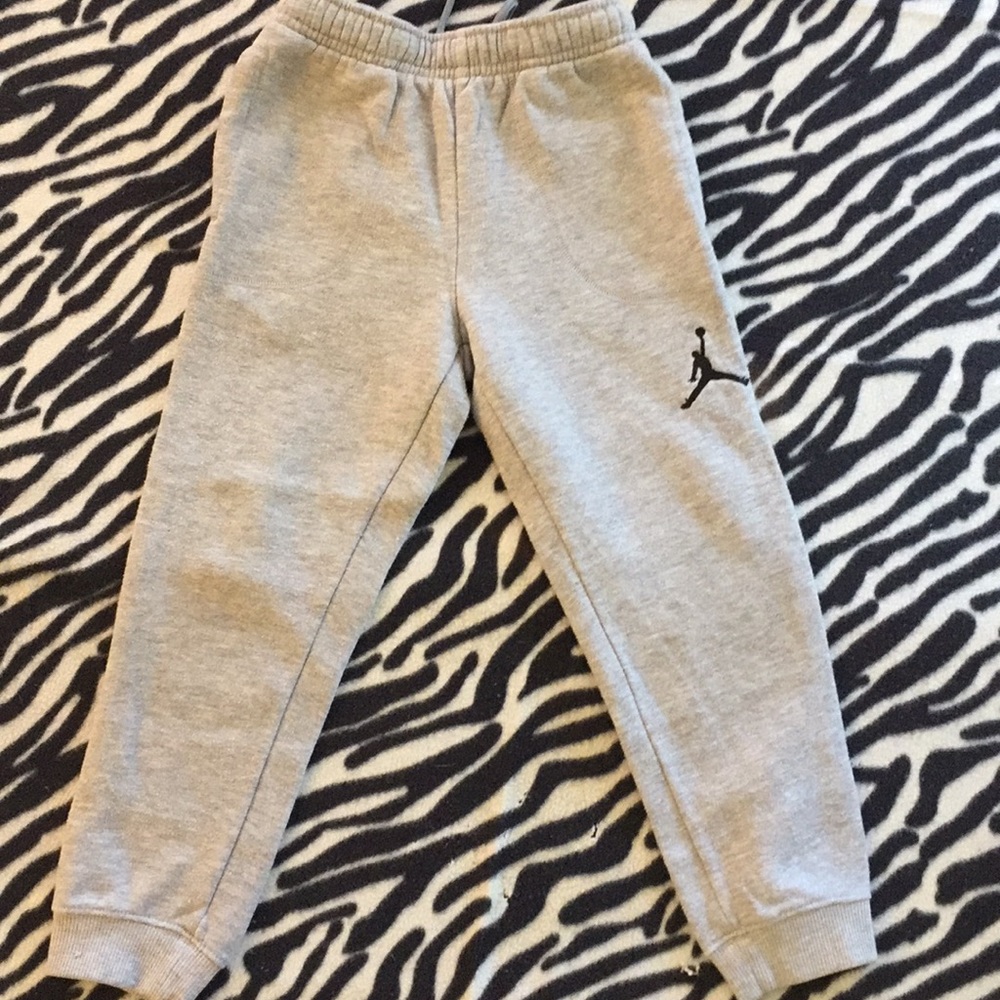 Jordan sweatpants. Size 5-6.